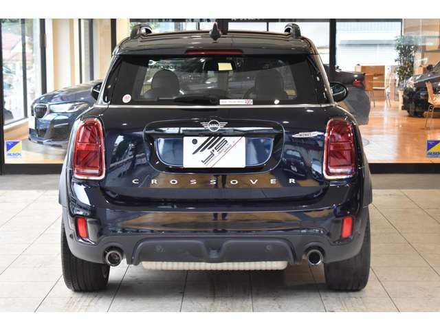 MINI CROSSOVER