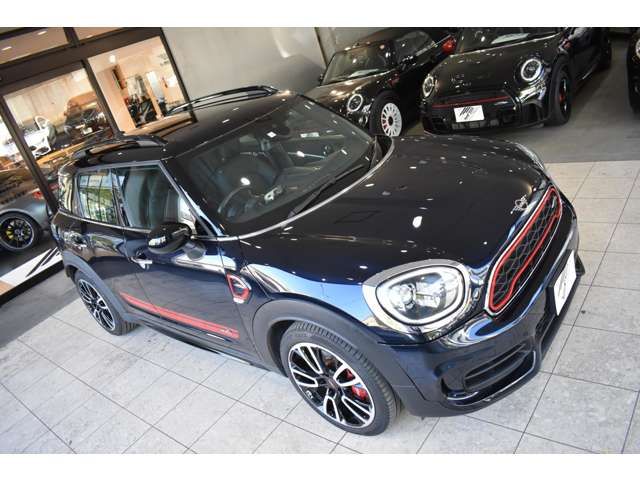 MINI CROSSOVER