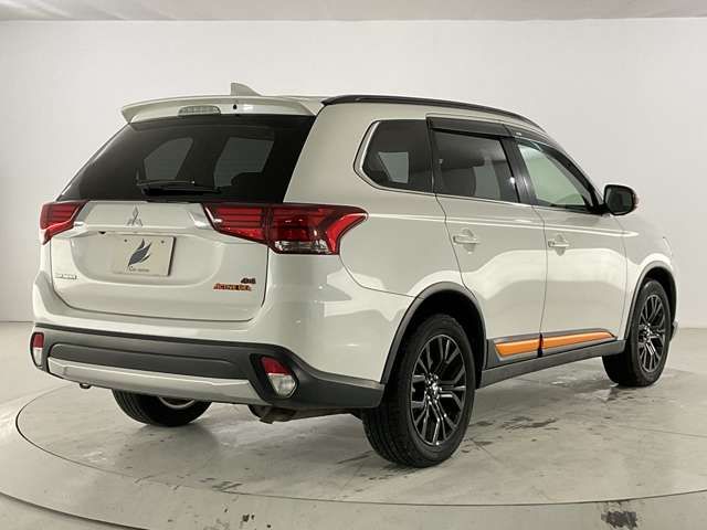 OUTLANDER 4WD