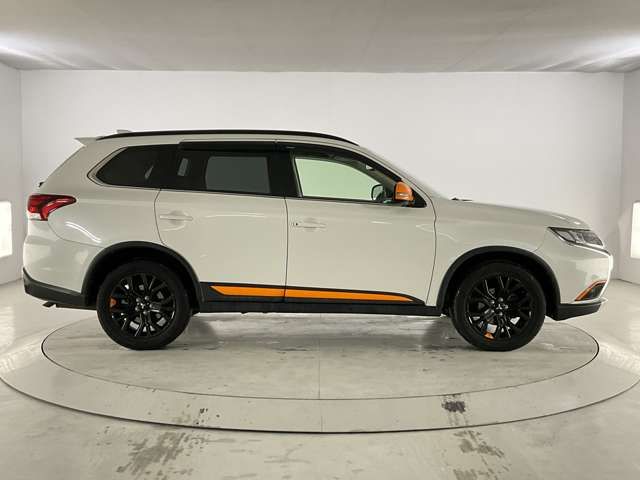 OUTLANDER 4WD