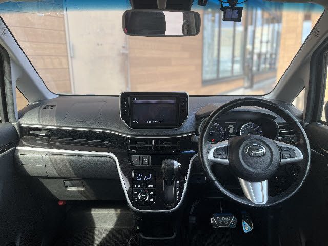 MOVE CUSTOM