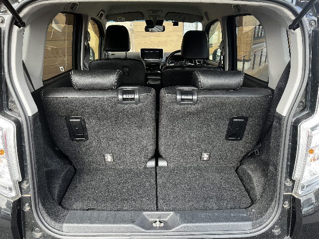 MOVE CUSTOM