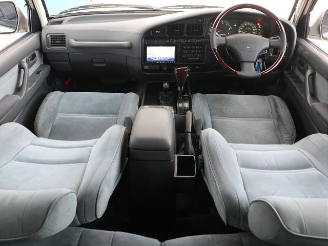 LANDCRUISER wagon