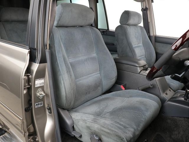 LANDCRUISER wagon