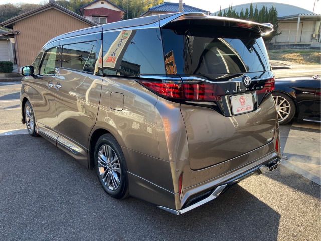 ALPHARD hybrid