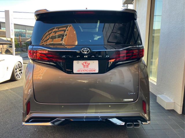ALPHARD hybrid