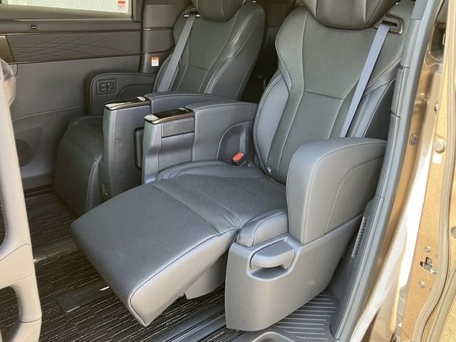 ALPHARD hybrid