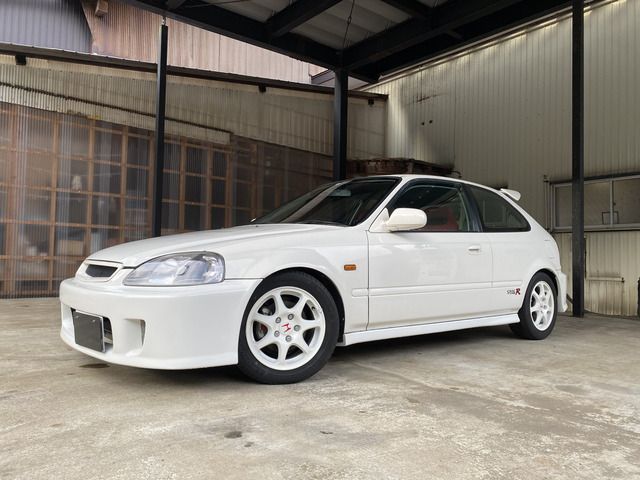 CIVIC hatchback