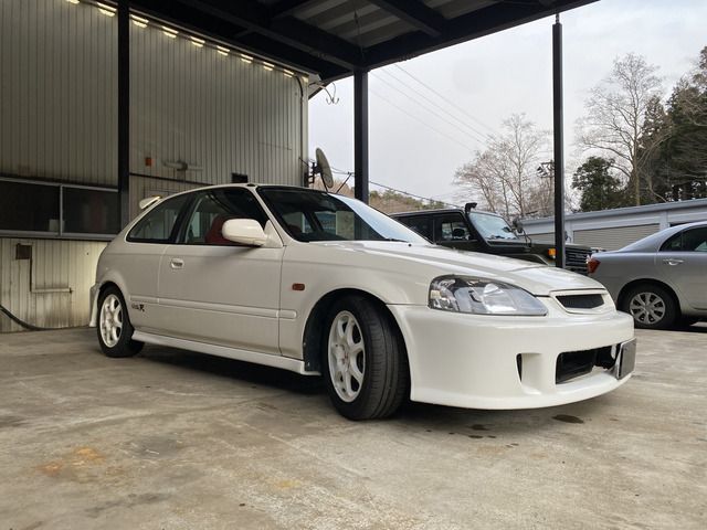 CIVIC hatchback