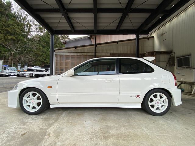 CIVIC hatchback