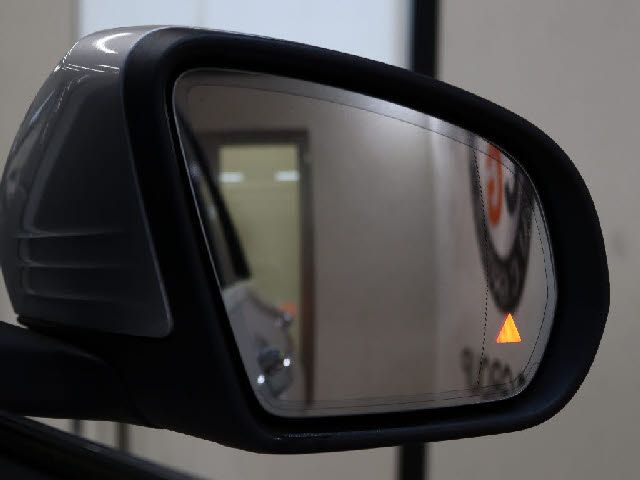 MERCEDES BENZ GLC class