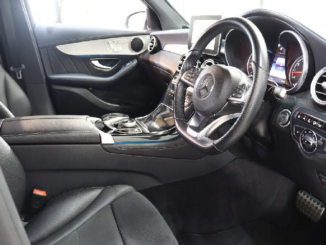 MERCEDES BENZ GLC class