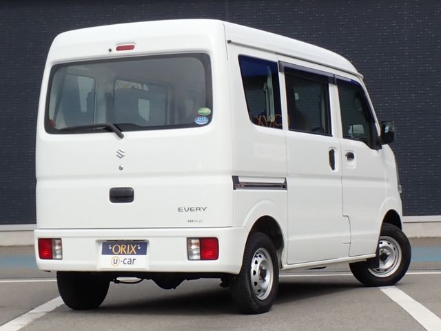 EVERY van 4WD