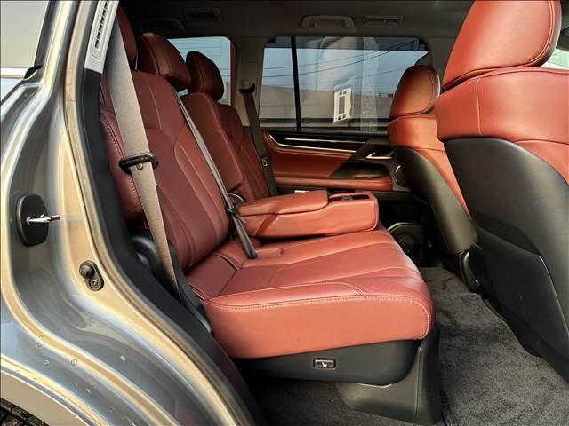 LEXUS LX570 AWD