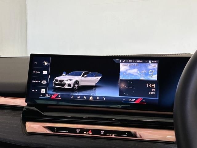 BMW 5 Series sedan