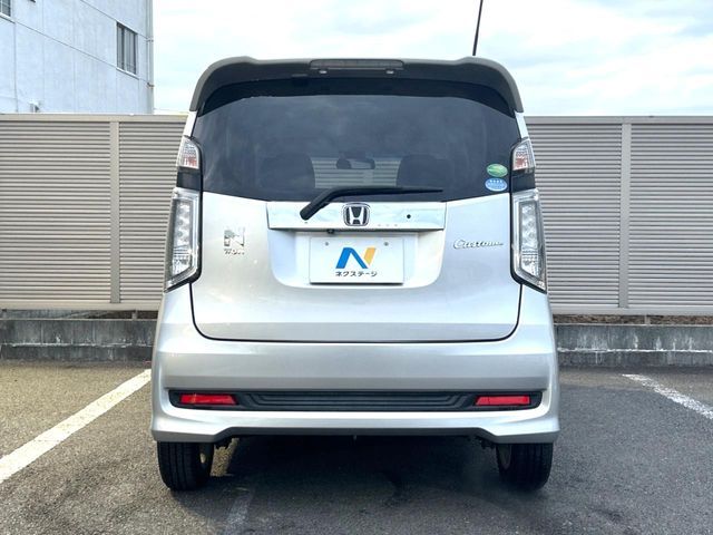 N-WGN CUSTOM