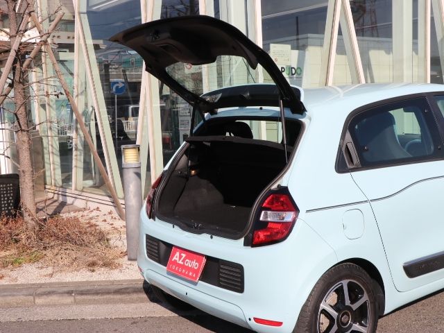 RENAULT TWINGO