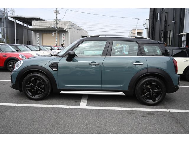 MINI COOPER D CROSSOVER