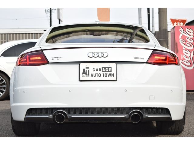 AUDI TT coupe