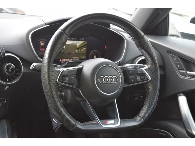 AUDI TT coupe