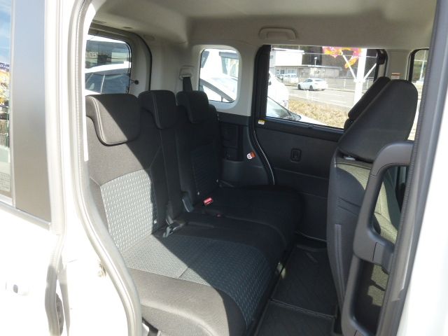 ROOMY 4WD