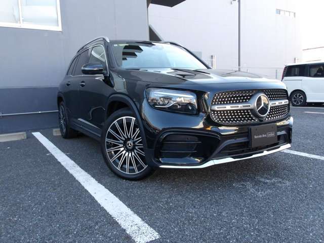 MERCEDES BENZ GLB