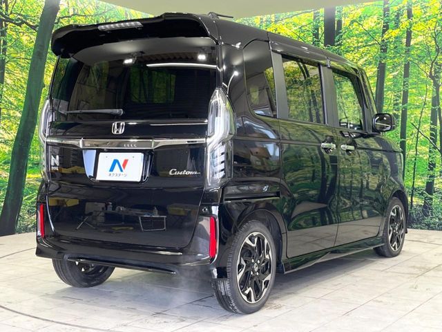 N-BOX CUSTOM
