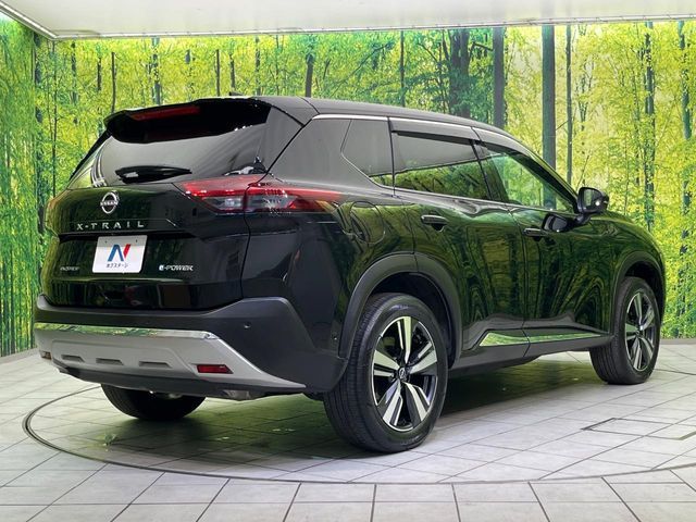 X-TRAIL HYBRID 4WD