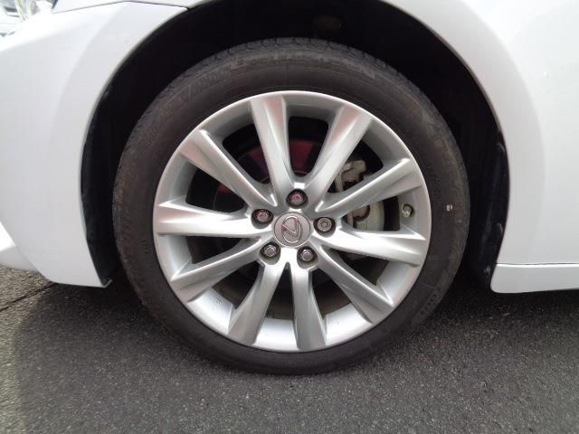 LEXUS IS300h