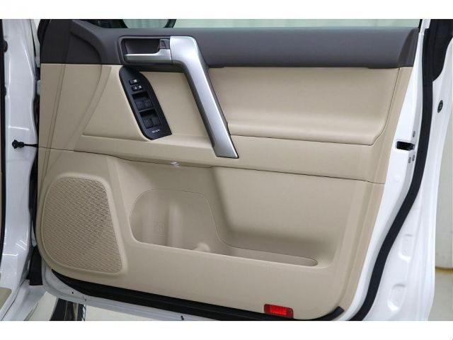 LANDCRUISER PRADO