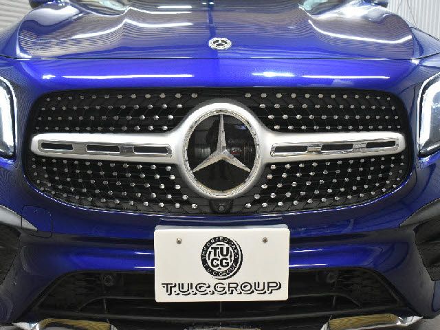 MERCEDES BENZ GLB