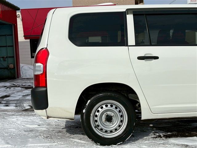 SUCCEED van 4WD