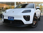 PORSCHE Macan Electric