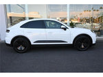 PORSCHE Macan Electric