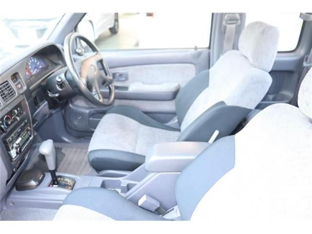 HILUX 2WD
