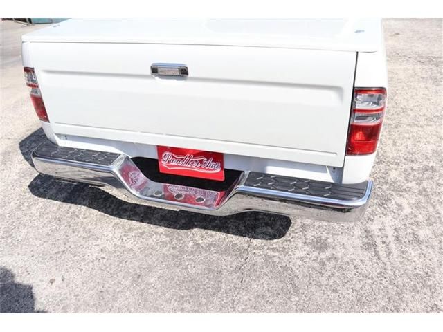 HILUX 2WD