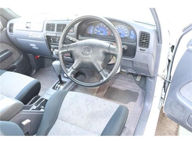 HILUX 2WD