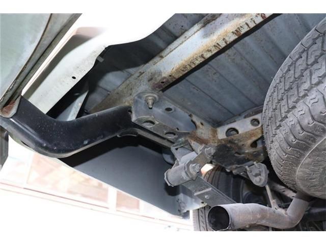 HILUX 2WD