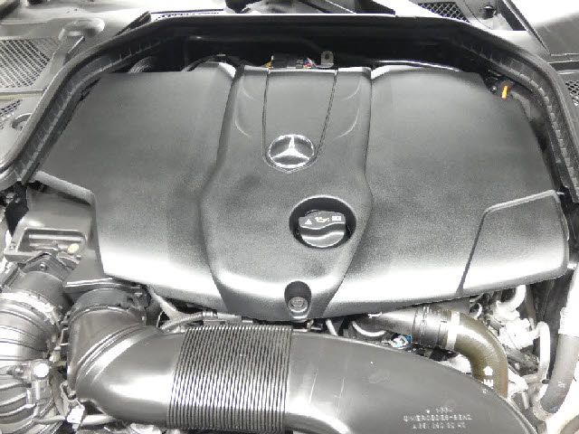 MERCEDES BENZ C-Class sedan