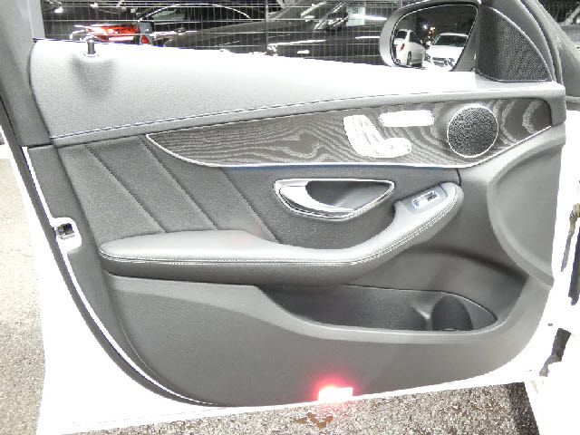 MERCEDES BENZ C-Class sedan