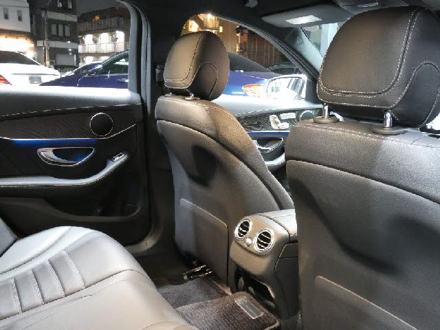 MERCEDES BENZ C-Class sedan