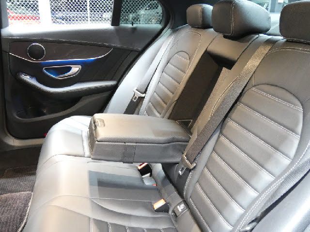 MERCEDES BENZ C-Class sedan