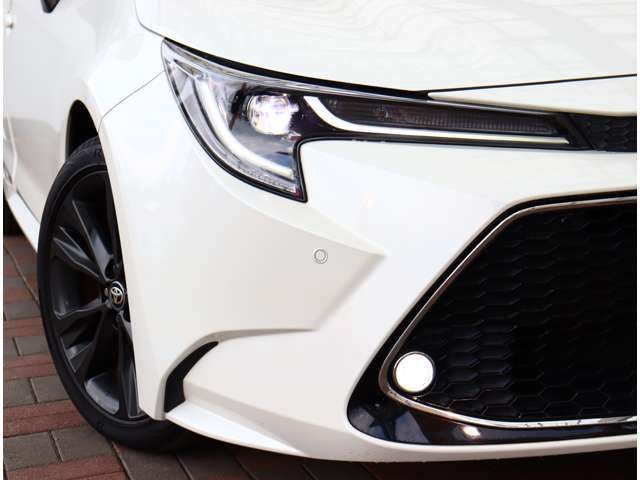 COROLLA TOURING HYBRID