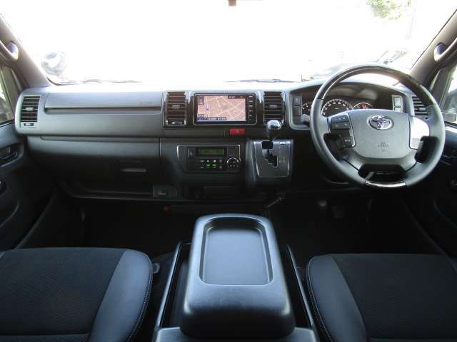 REGIUSACE van 2WD