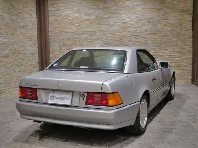 MERCEDES BENZ SL class