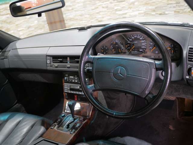MERCEDES BENZ SL class
