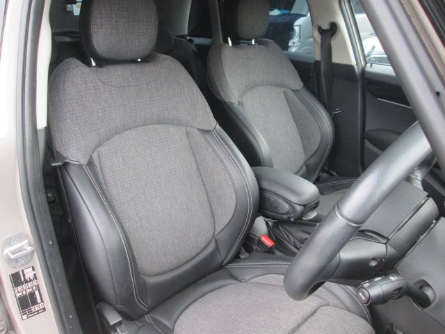 MINI COOPER D 5DOOR