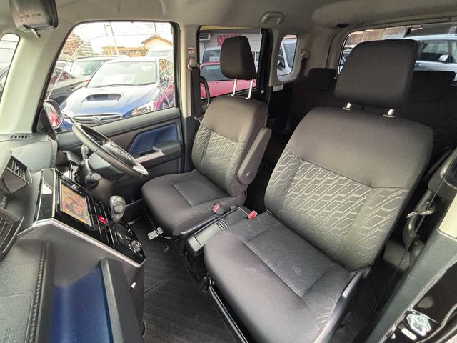 ROOMY