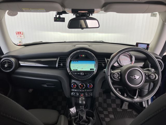 BMW MINI COOPER SD