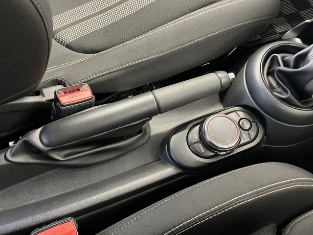 BMW MINI COOPER SD